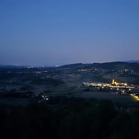 Vineyard Nad Pravljicno Dolino 度假居